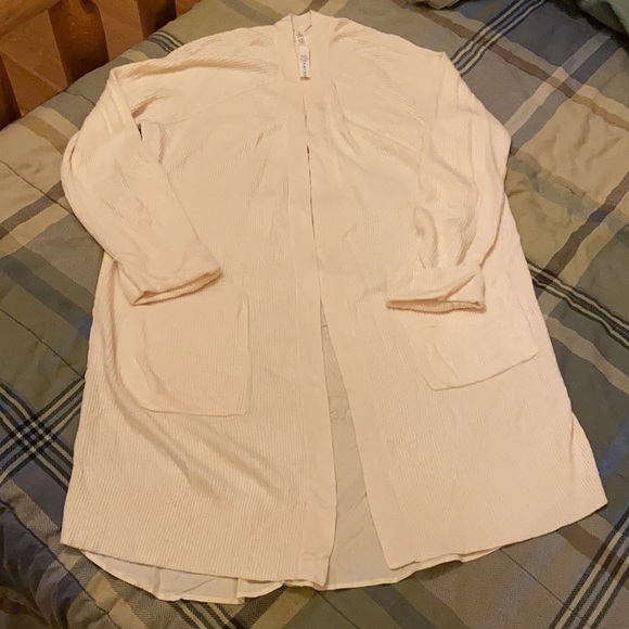 EUC Lululemon wrap - Picture 6 of 9